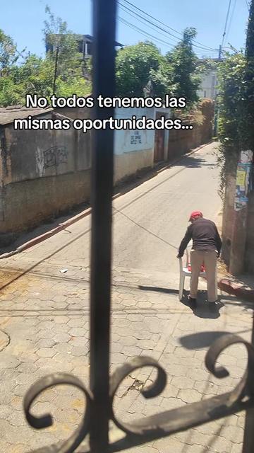 @Fer Q Lopez