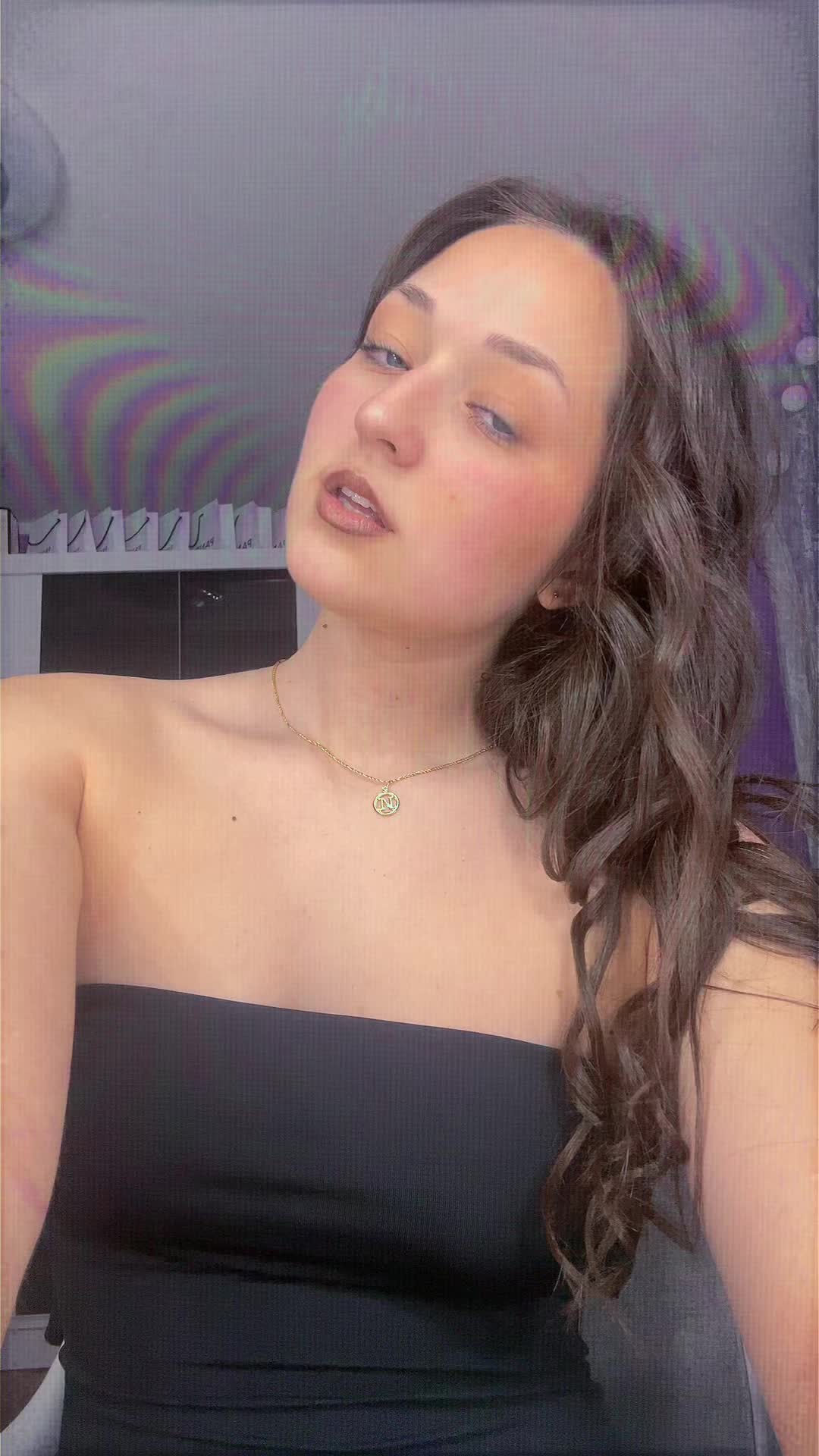 @𝓐𝓷𝓪