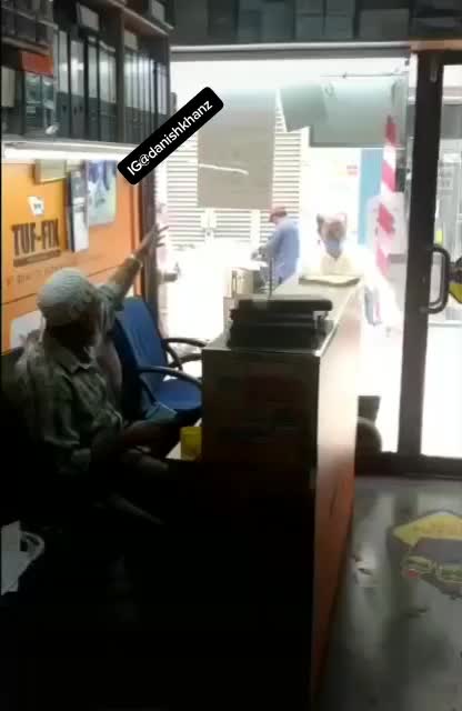 @danishkhanz