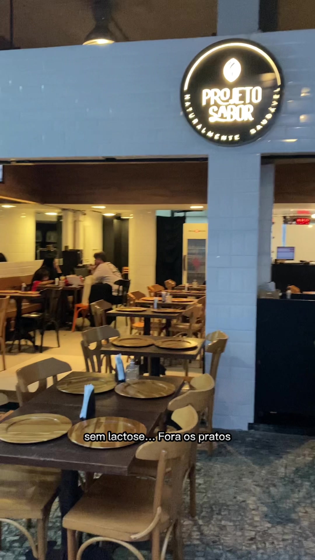 @Meow Comidas