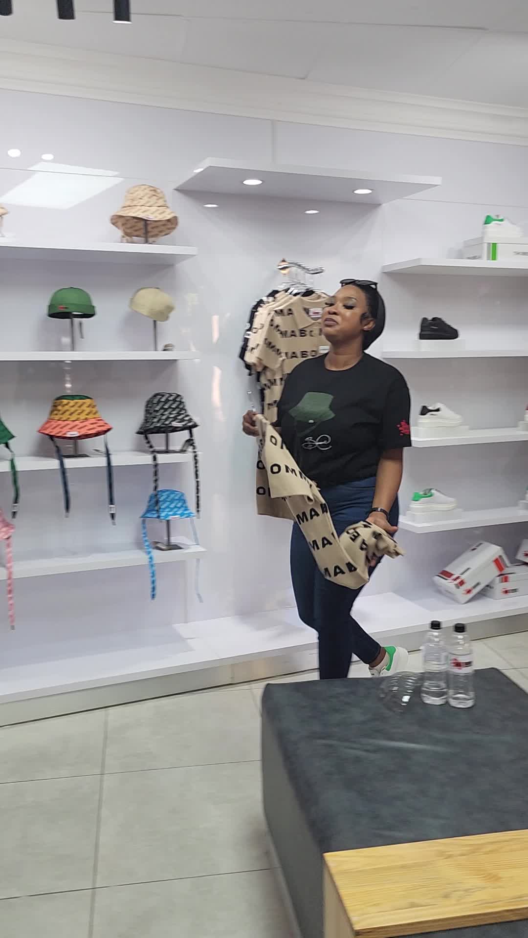 @Bomma Sneakers