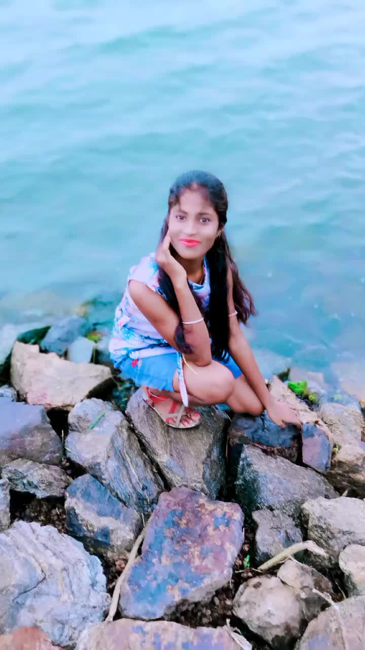 @😘 Anmol karmakar 😘