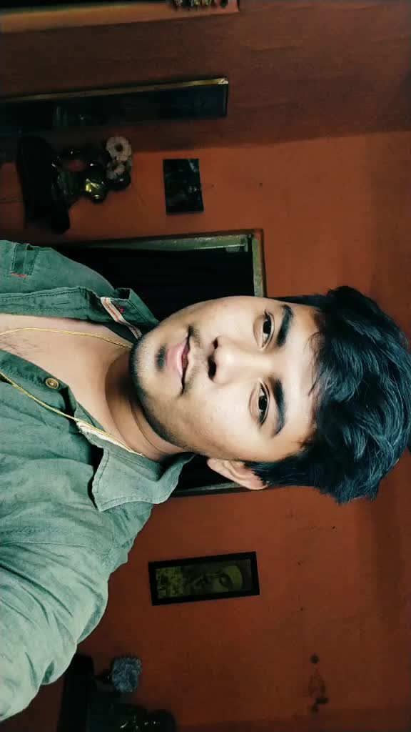 @👑Pranshu Ahire👑