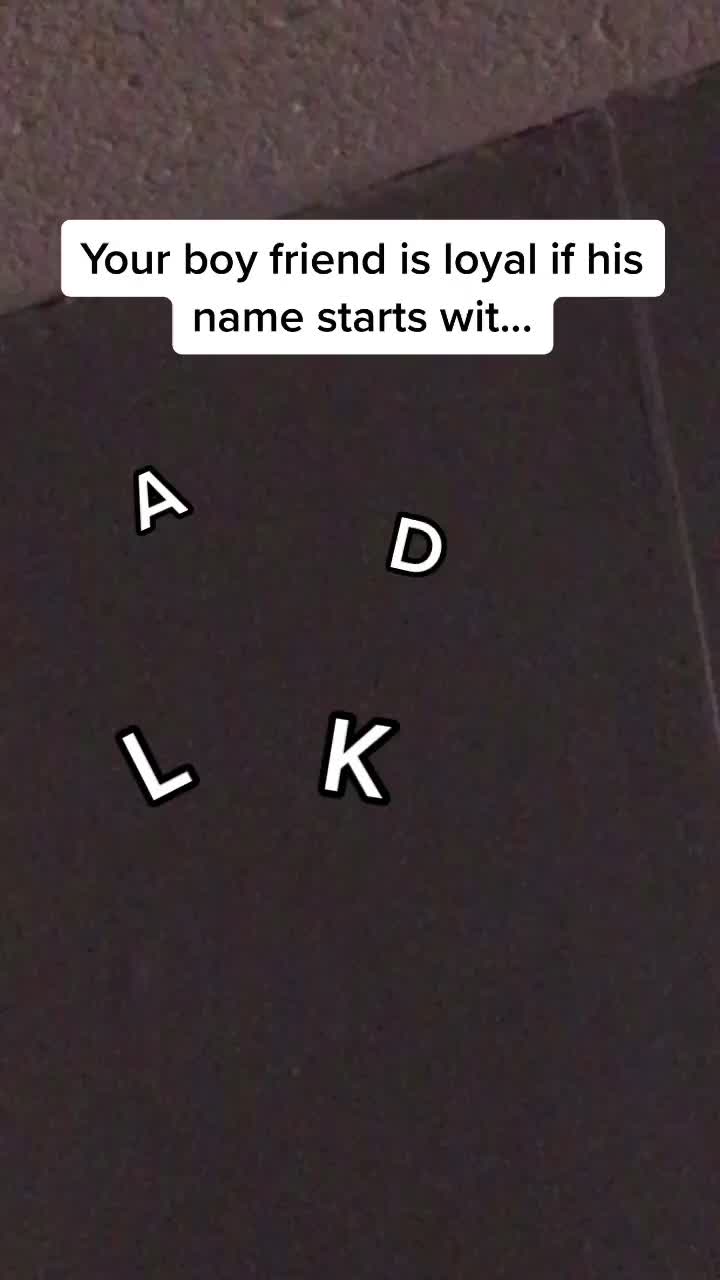 @𝕐𝕠𝕦 𝕝𝕠𝕠𝕜 𝕝𝕠𝕤𝕥👀