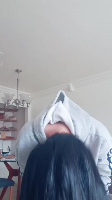@Chelovequiao