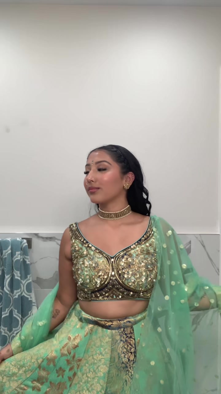 @Avneett