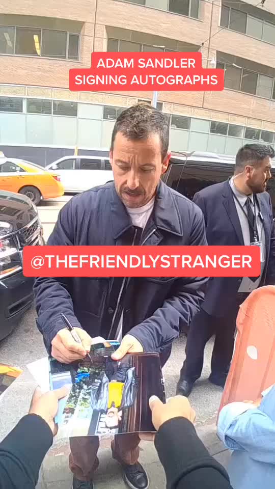 @Thefriendlystranger