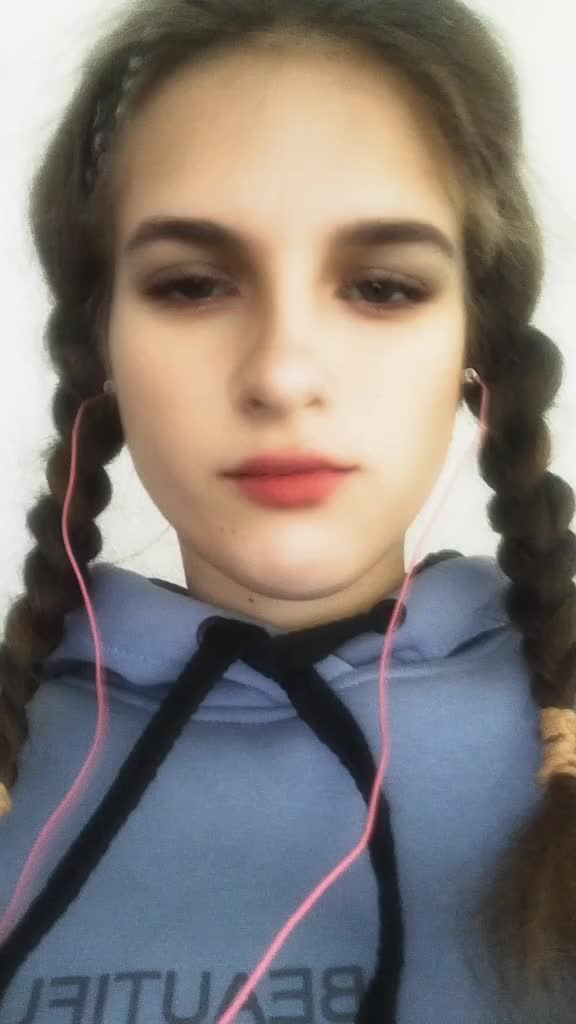 @Ксюша Cm. Kizilova