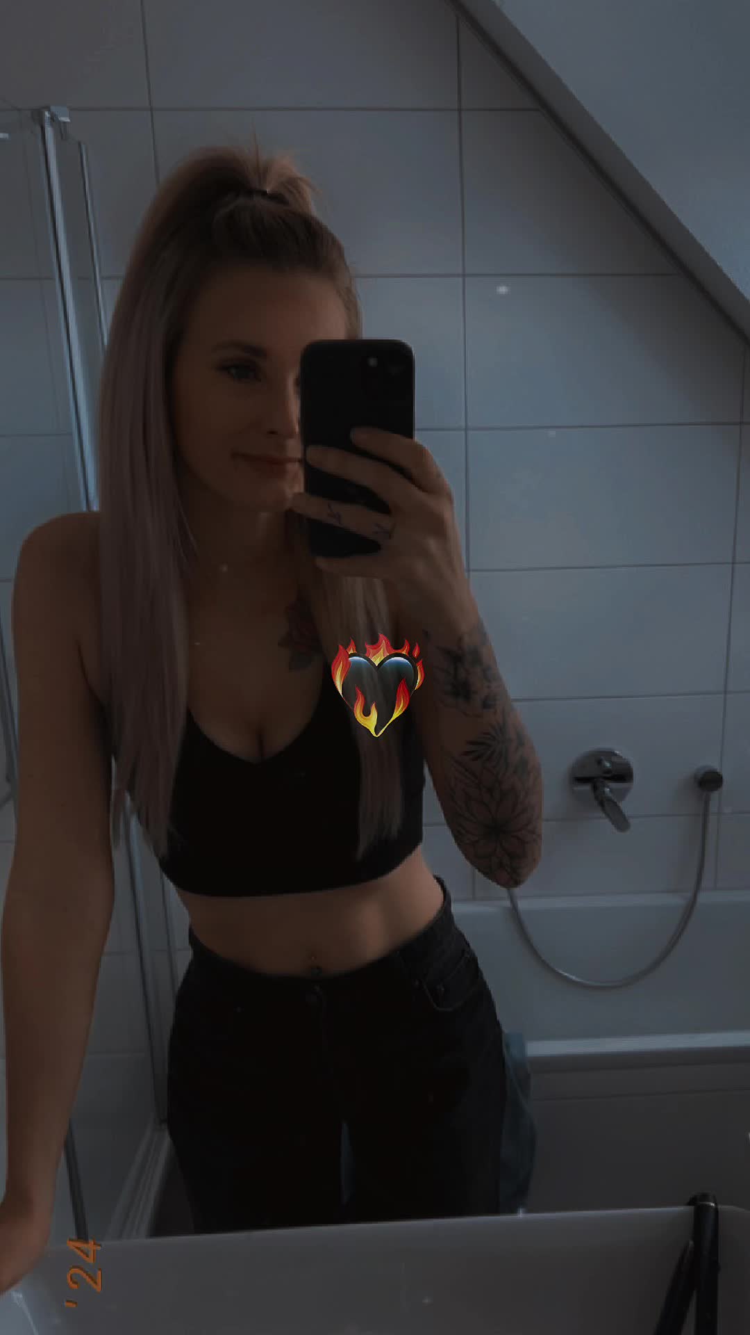 @Sophia