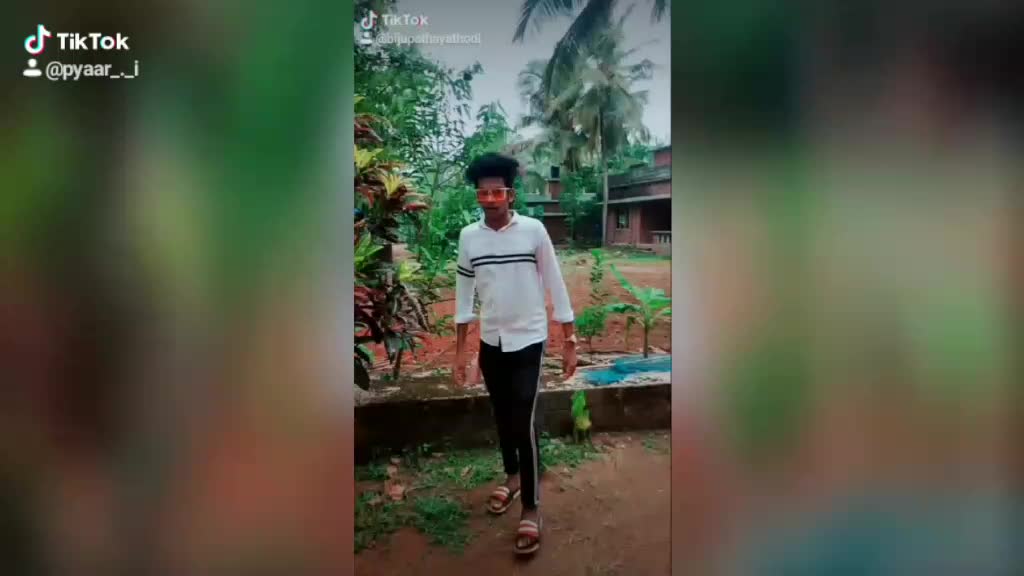 @🔥pyaari🔥