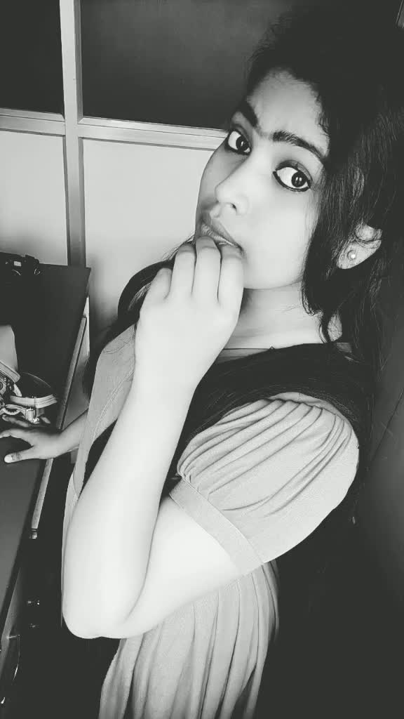 @dorathi👑