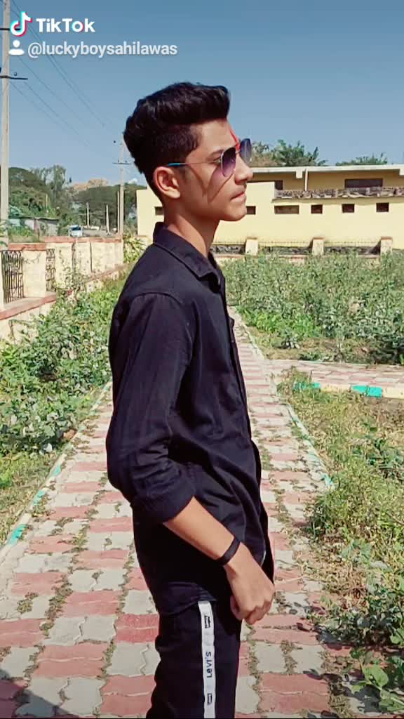 @sahil_Awasthi_02