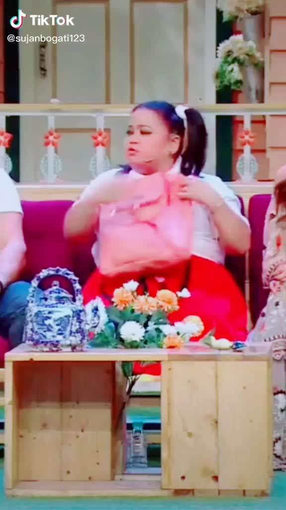@falgunipradhan