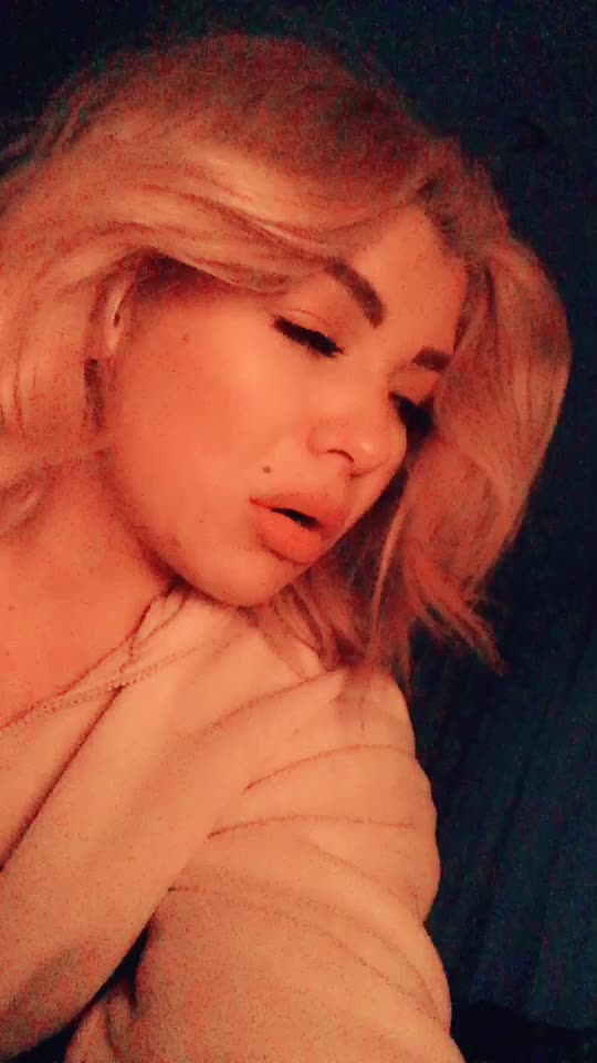 @Beyza_nurby