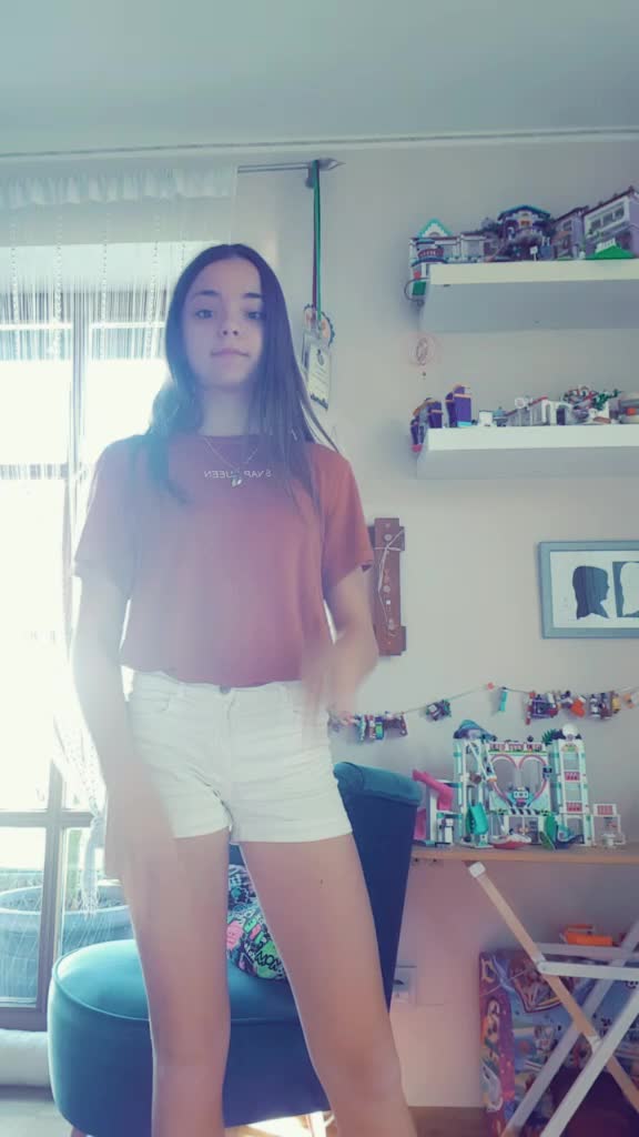 @janine.zdl