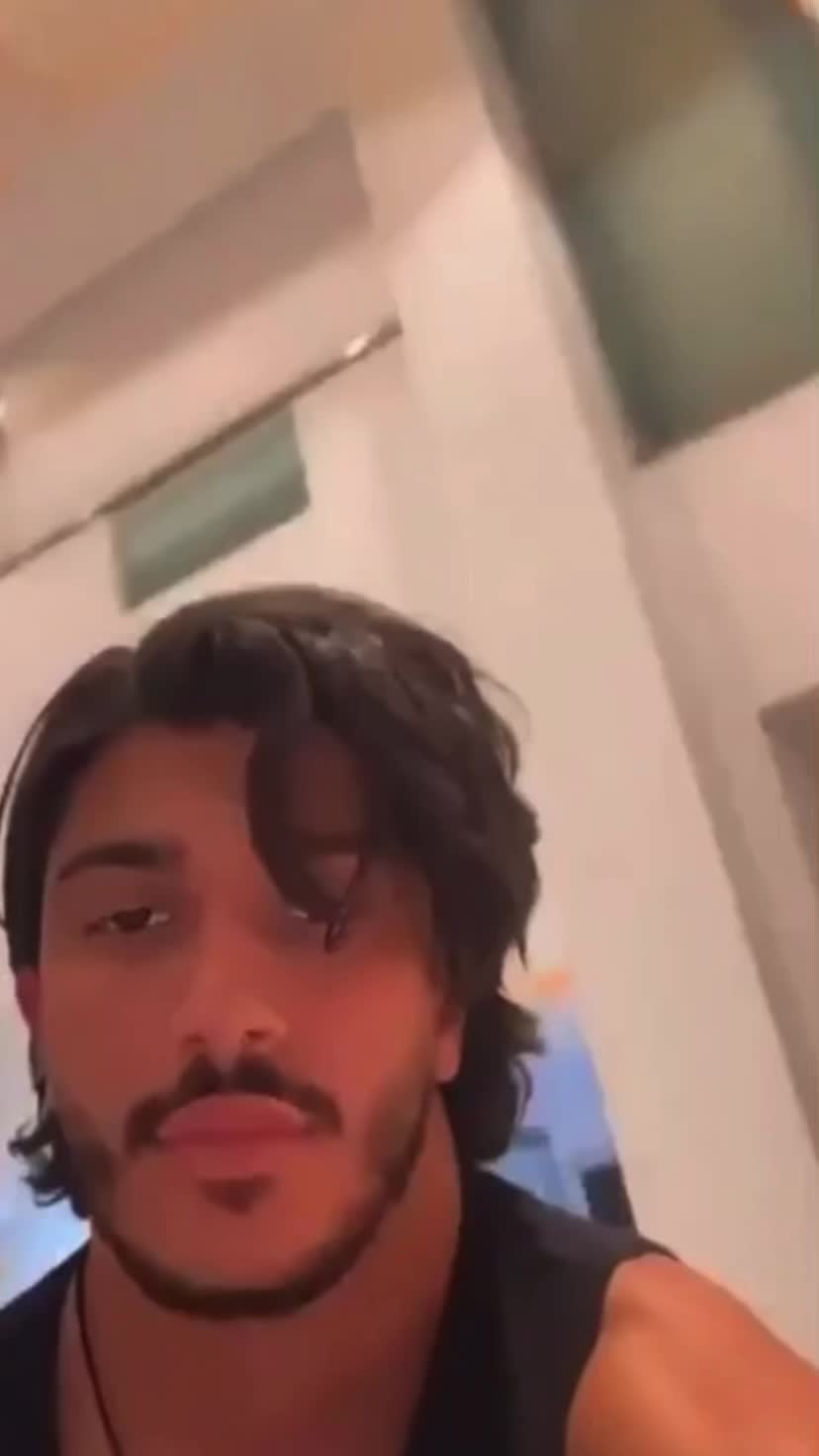 @Mero_428