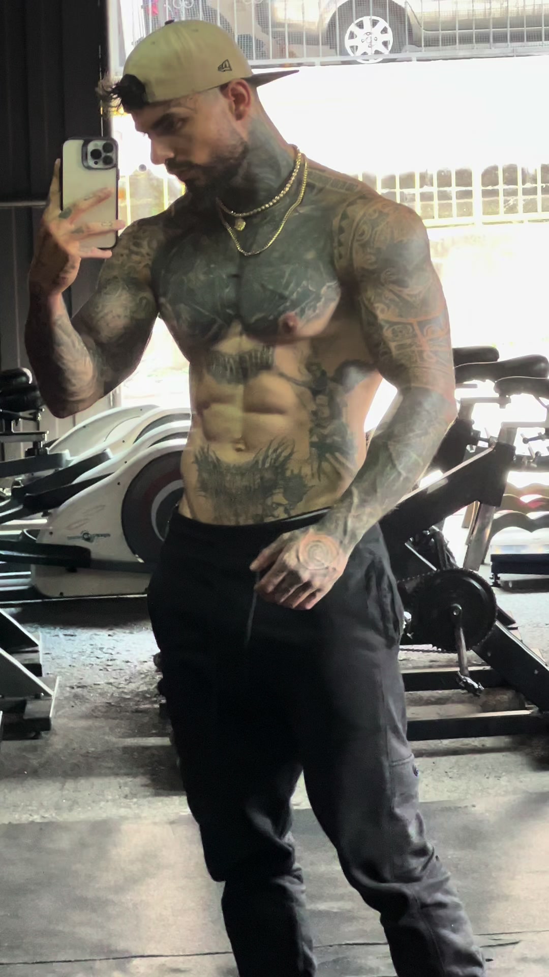 @exotico_77 🪬🦁