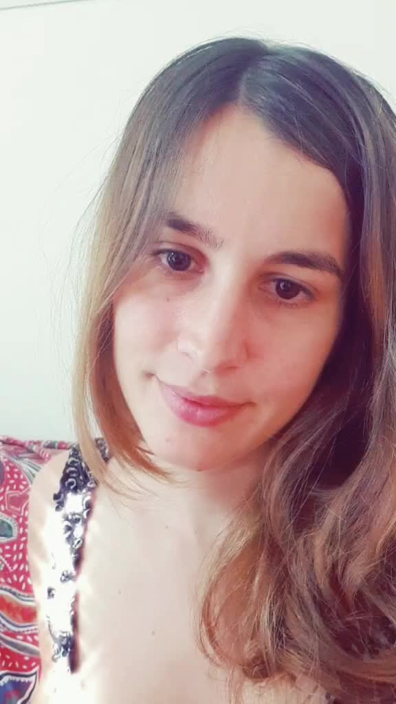 @eleninaa_