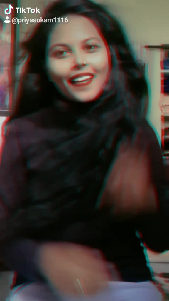 @priya mudhiraj😍😘