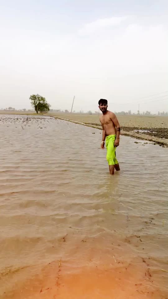 @happiee_sandhu