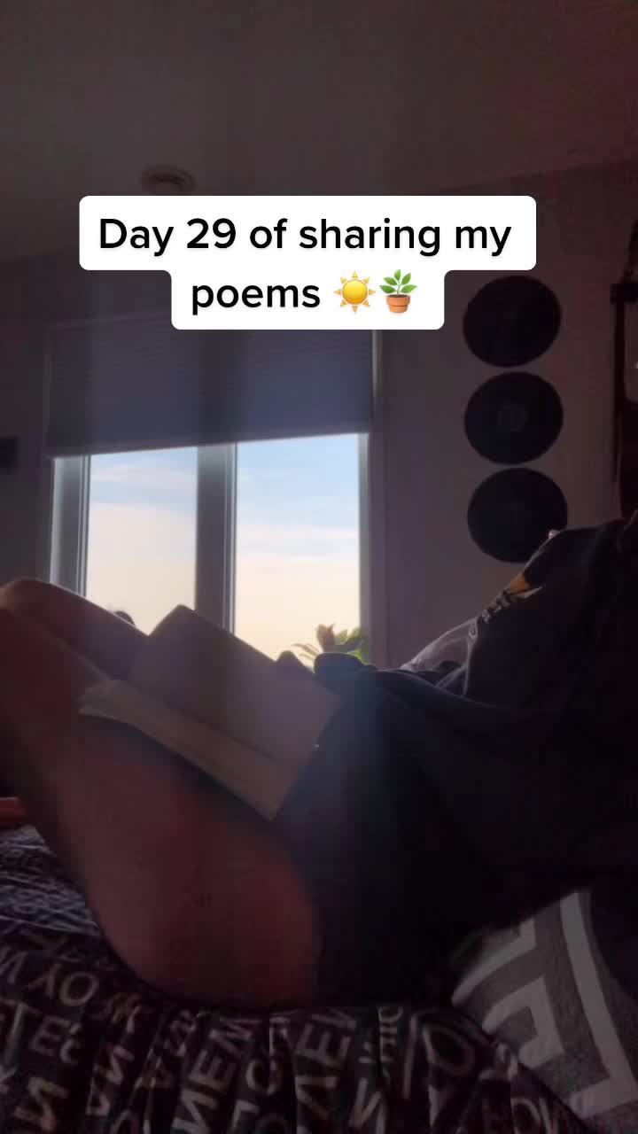 @elisfeather
