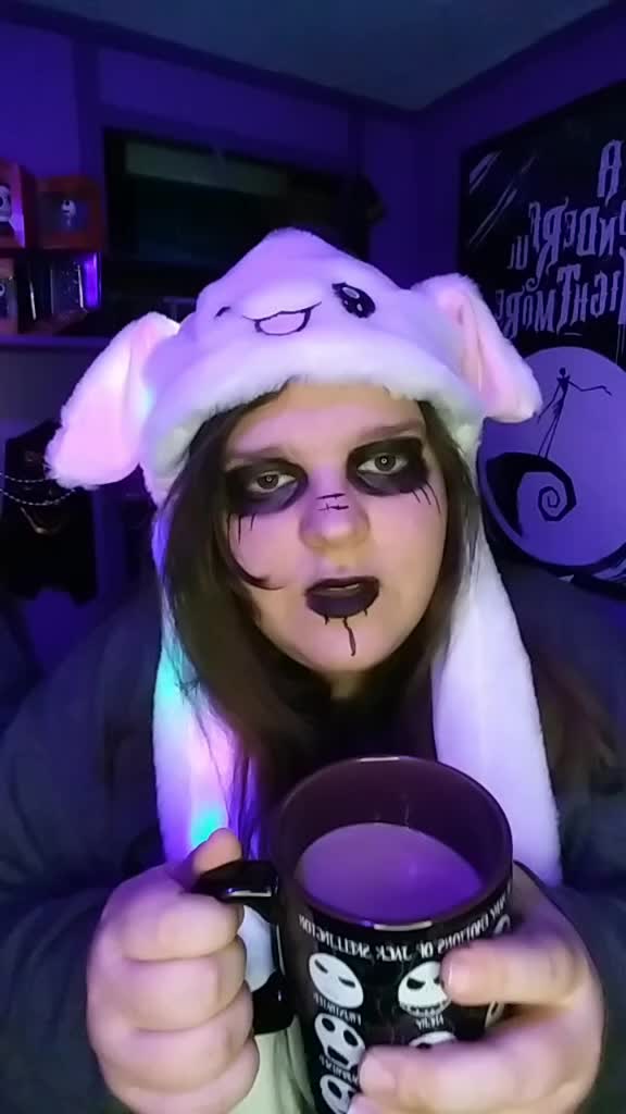 @MellowiePumpkie84