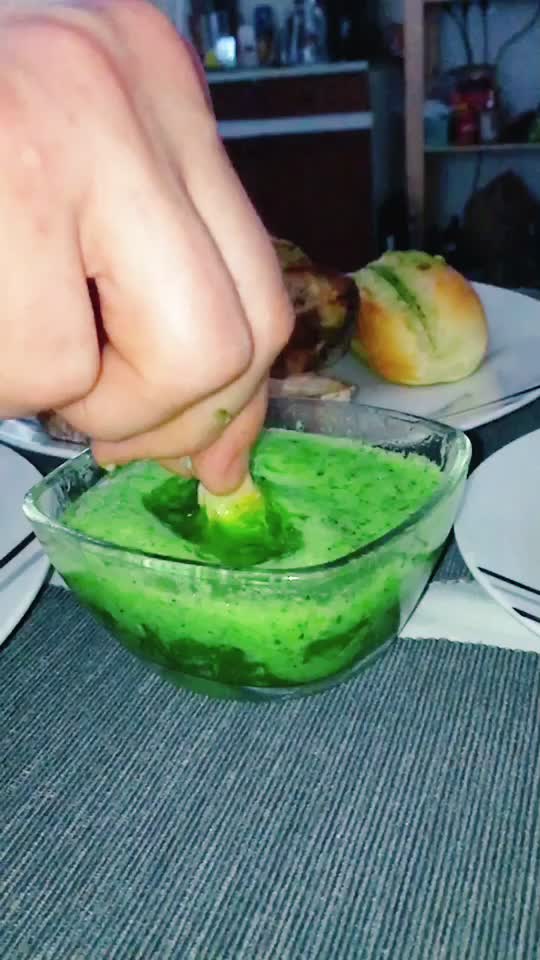 @Laura Novák-Ludman