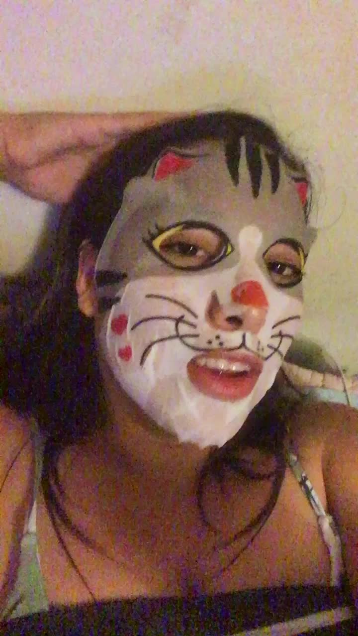 @Victoria Torres