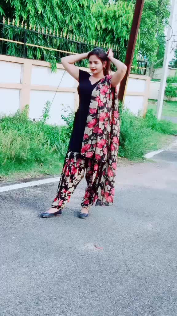 @@Lipsa Tripathy🌼