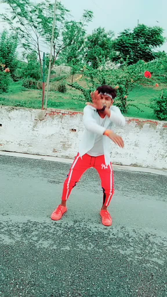 @Maneesh Aryan