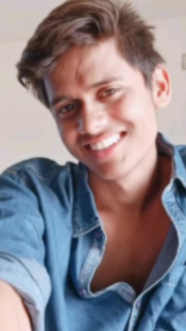 @Vikrant Singhaniya ♥