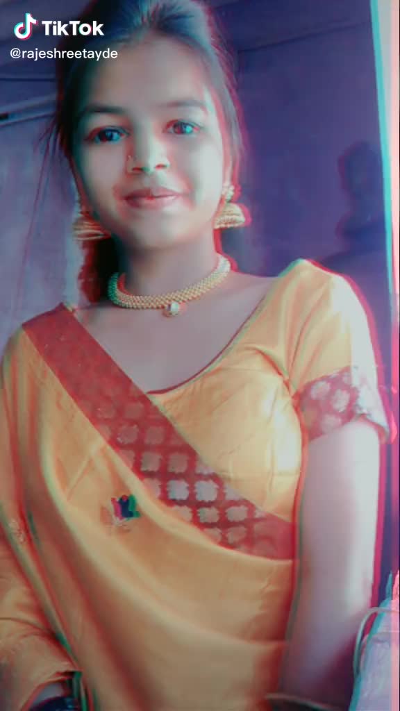@komaltayde 26