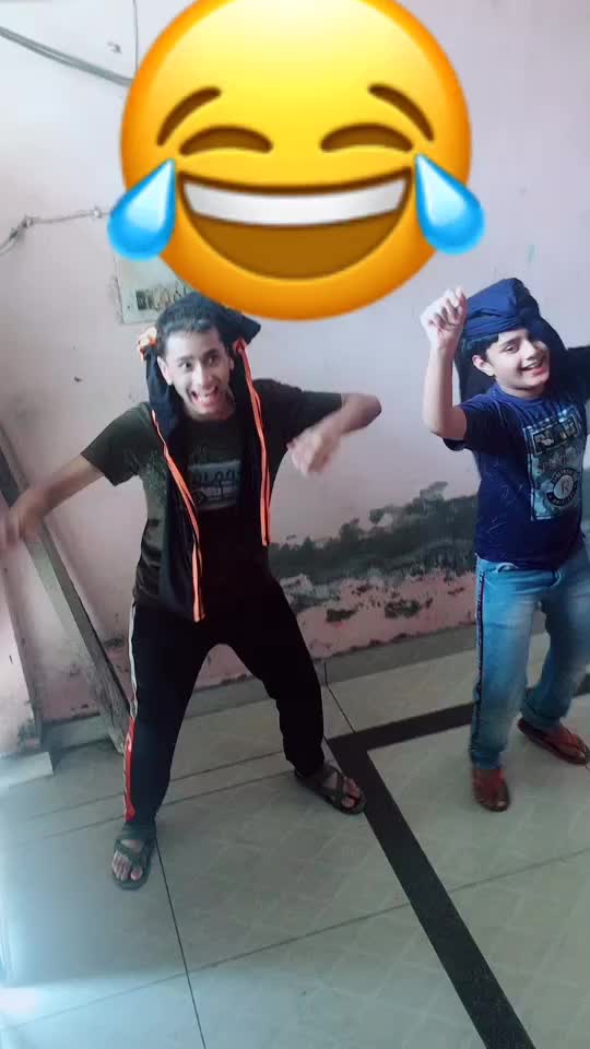 @Comedian ๐๐คฃ๐๐คฃ