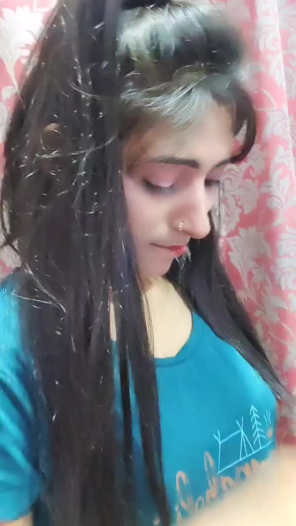 @Gorakhpuriya girl (Honey)😊