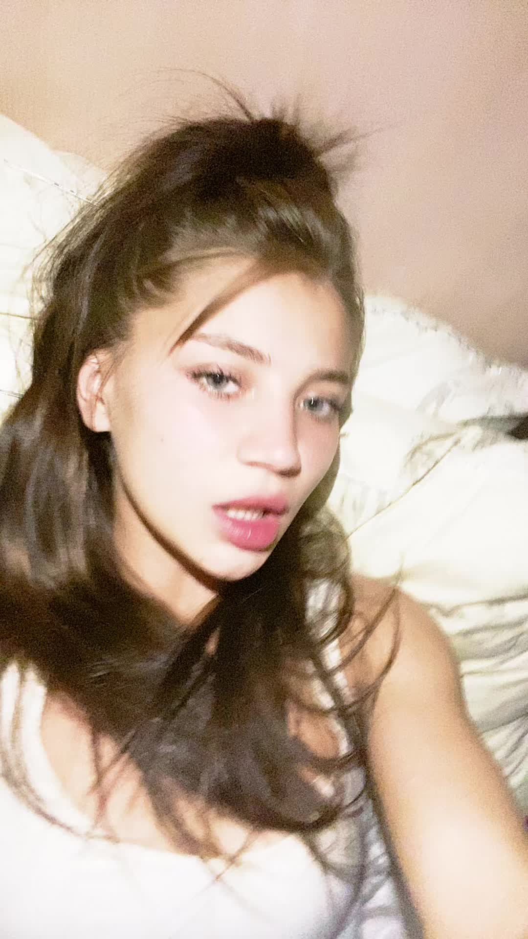 @lauraaltynbekova
