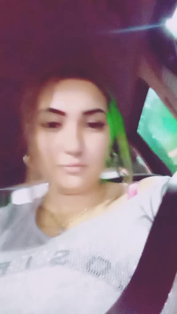 @Adinaionela