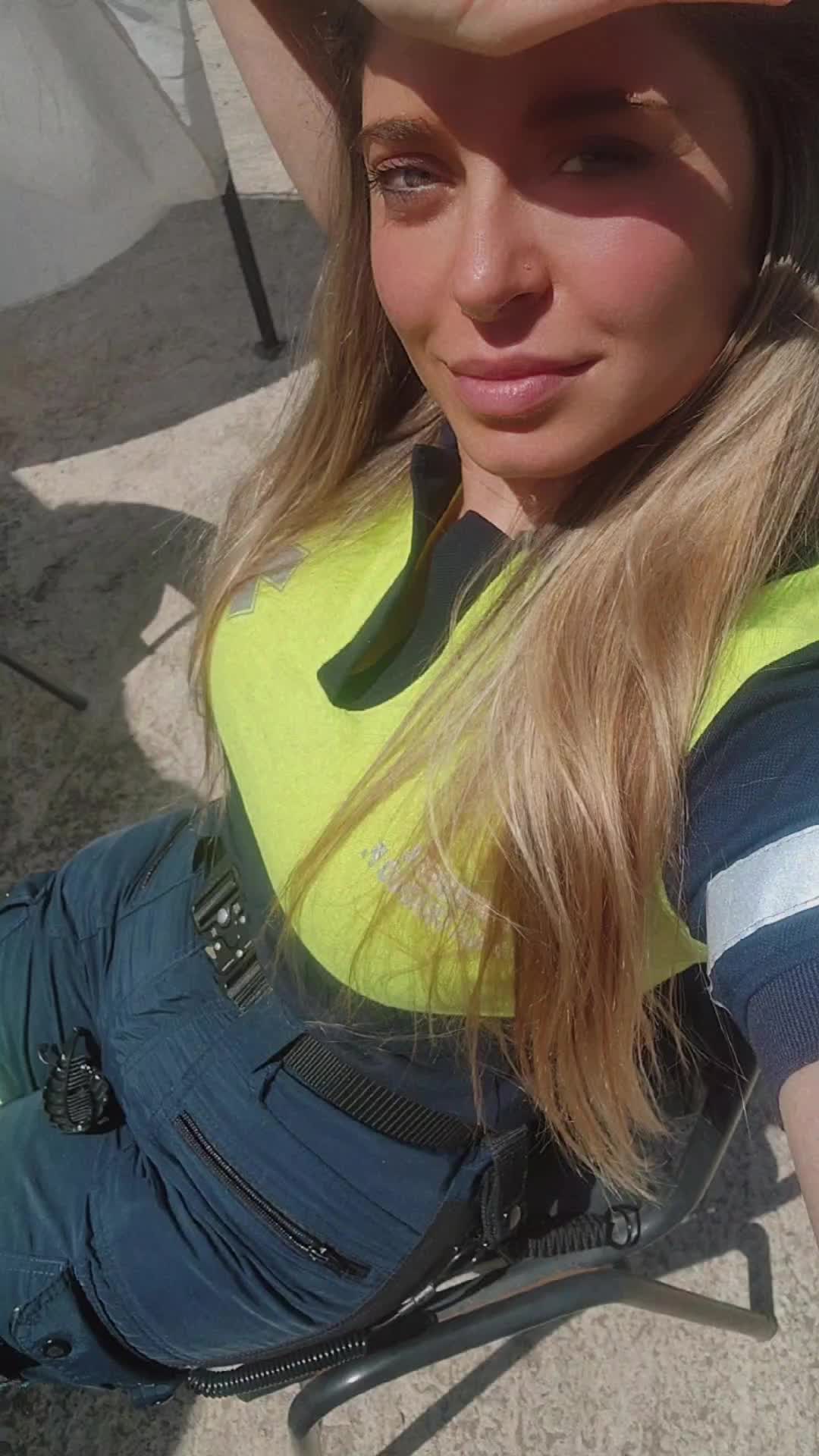 @Paisana