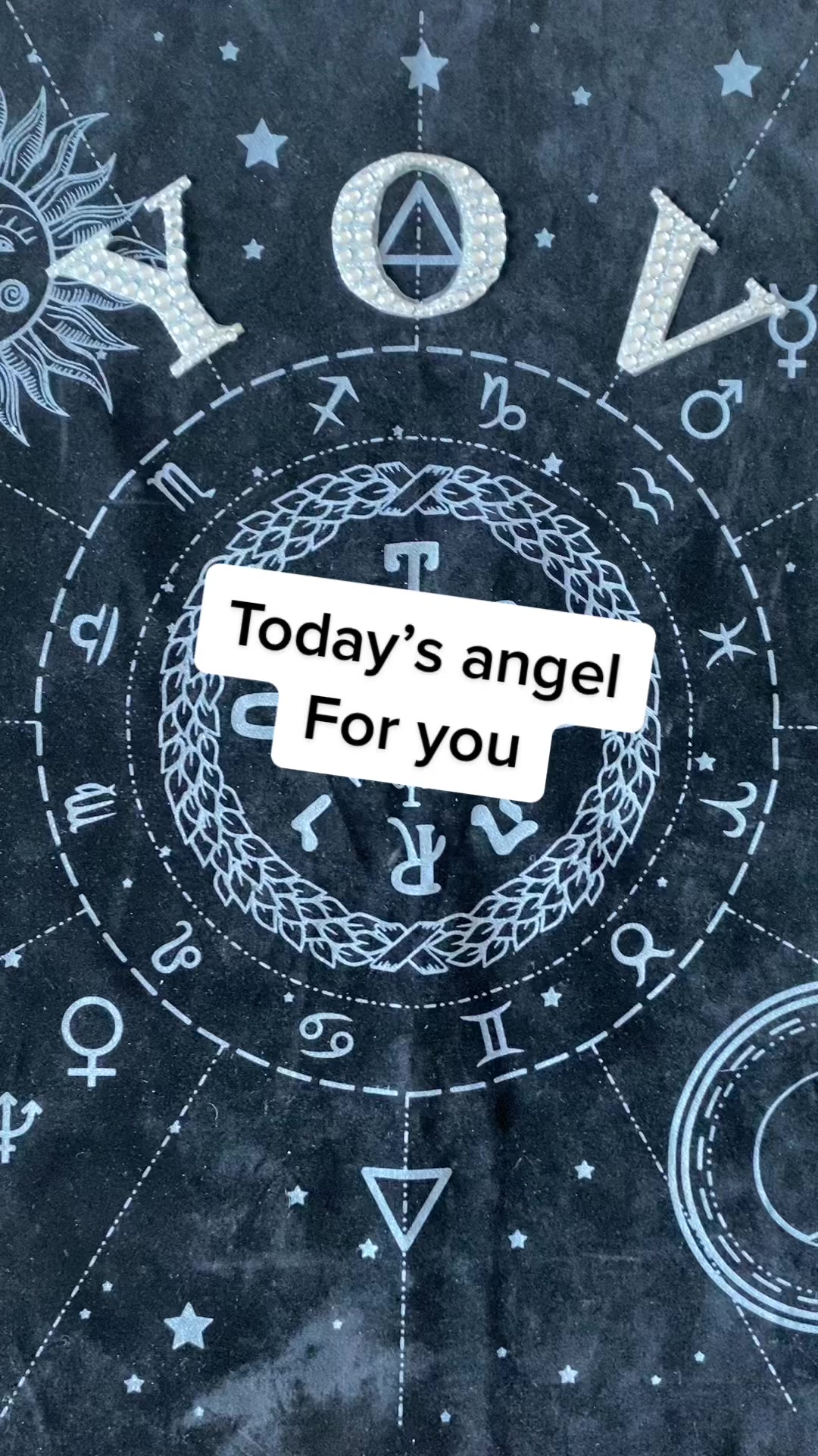 @yourownvoicetarot