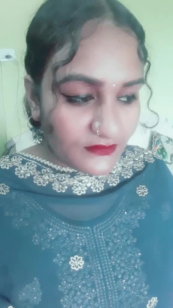 @👰simran 👰