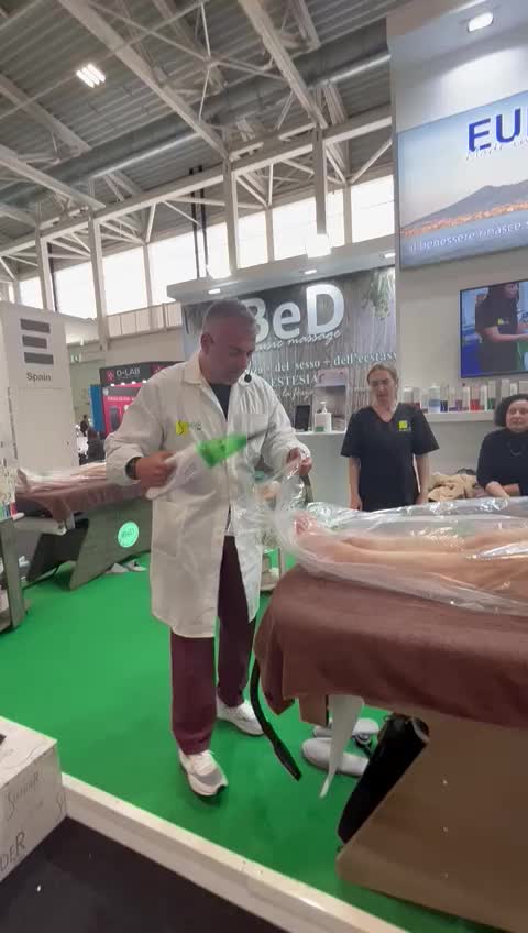 @slenderlifevacuum
