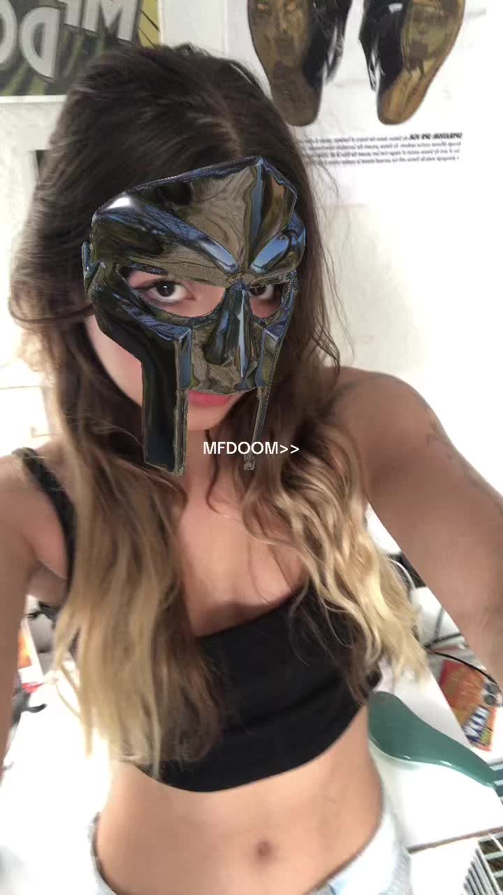 @Xiimemeena