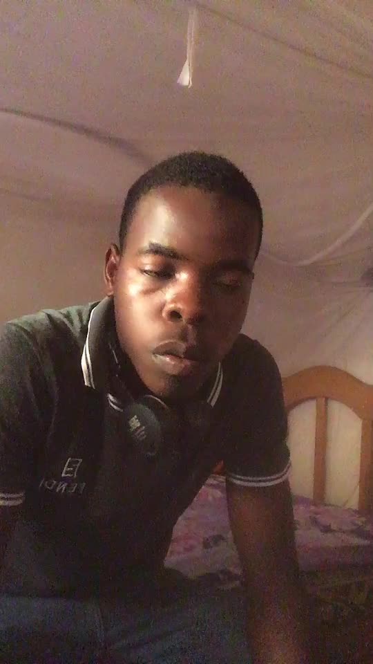 @Vj.Q
