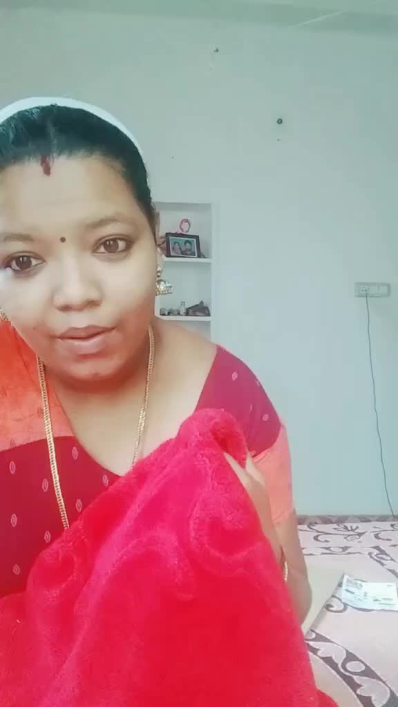 @Athirababee