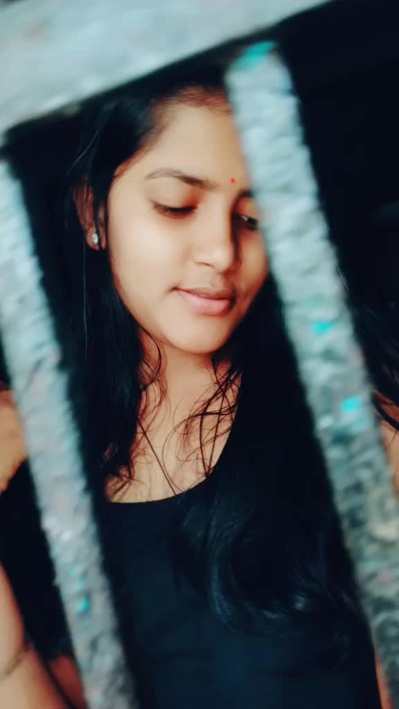 @🤫Miss Sommu😎
