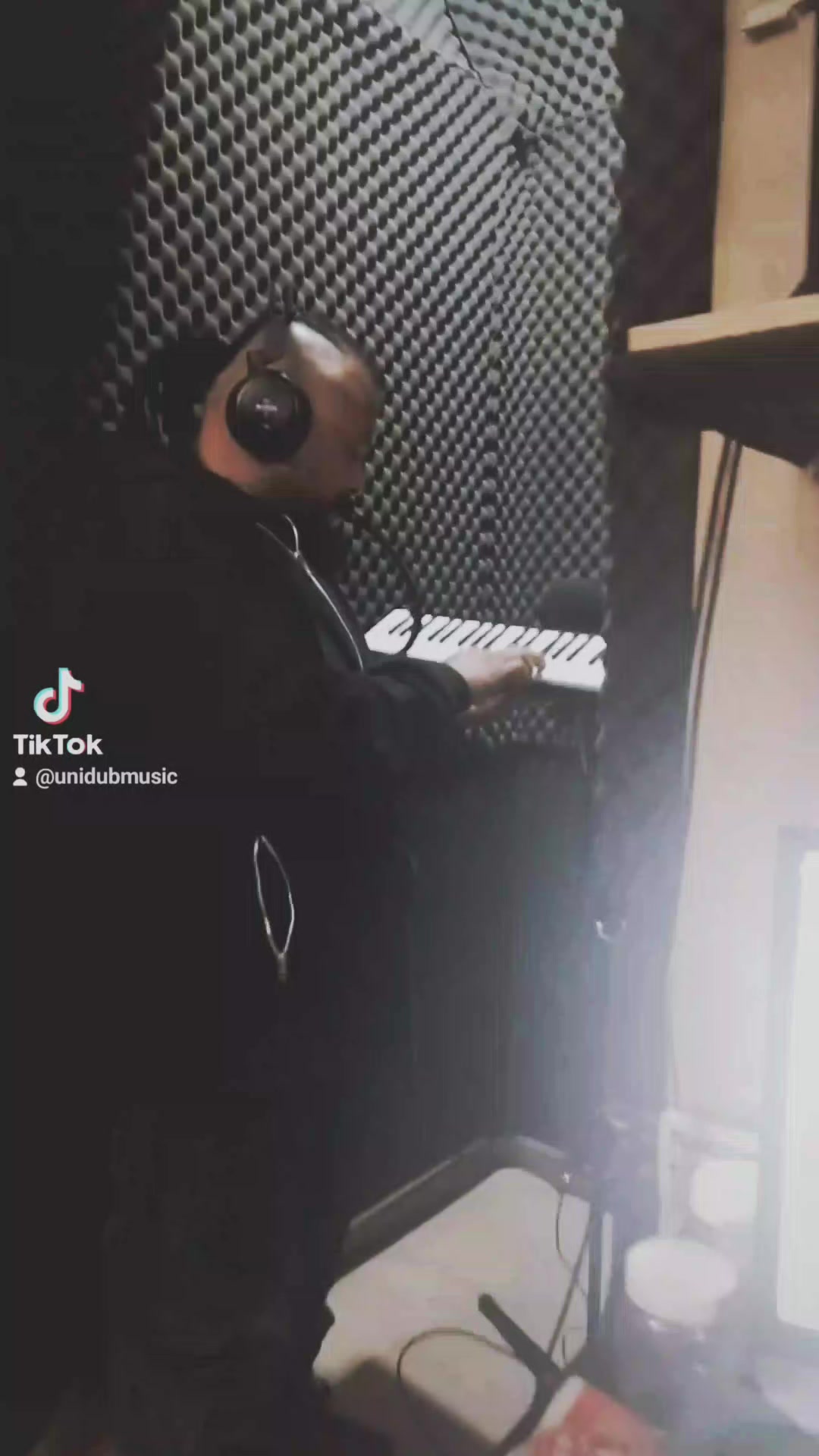 @unidubtv