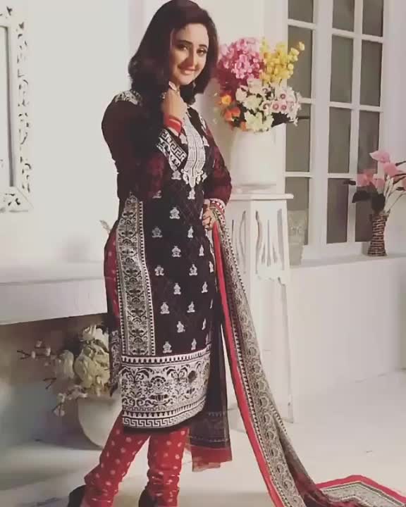 @Rashami Desai
