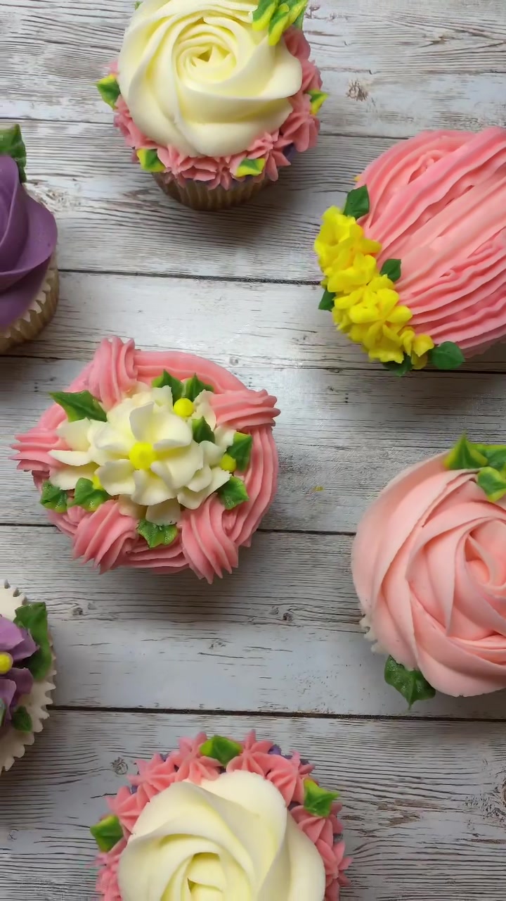 @Moon Made Cupcakes
