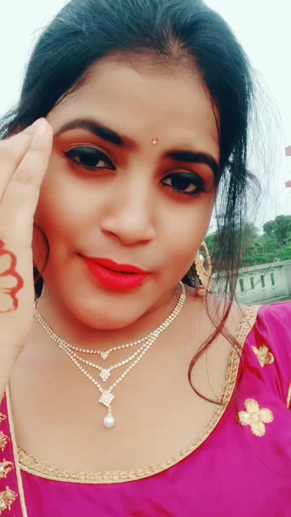 @🤫Miss Sommu😎