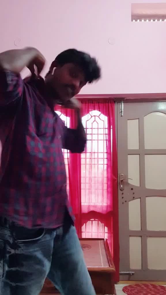 @గోదారోడు