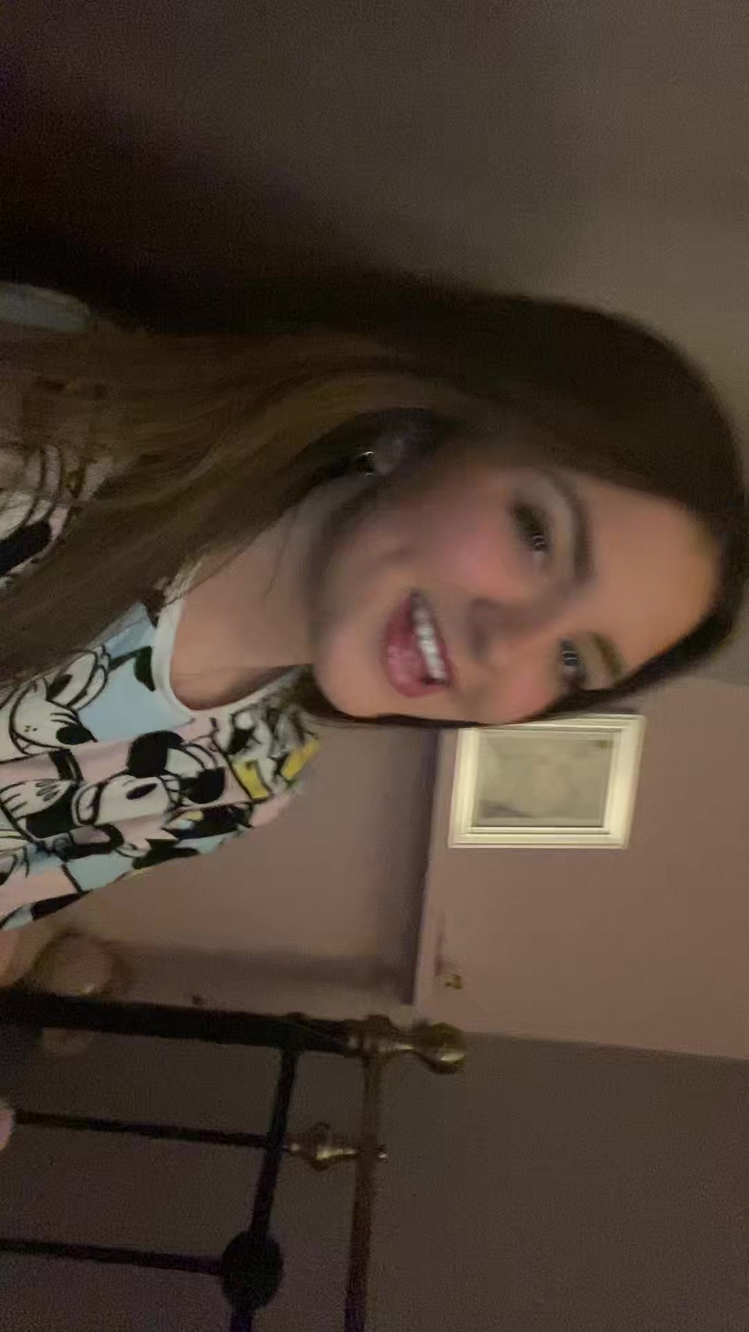 @JOLIE ELAINE🌺💜